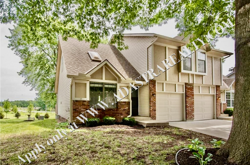 10620 W 115th St, , Overland Park, KS 66210