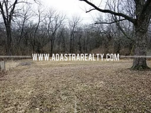 3305 E 107th Ter,, Kansas City, MO 64137-1722