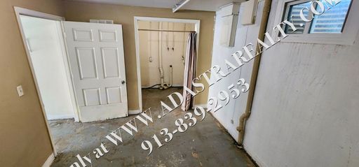 125 Kindred Ave,, Bonner Springs, KS 66012