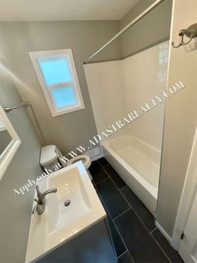 4904 NE 44th Ter,, Kansas City, MO 64117