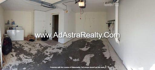 1924 E 97th St,, Kansas City, MO 64131