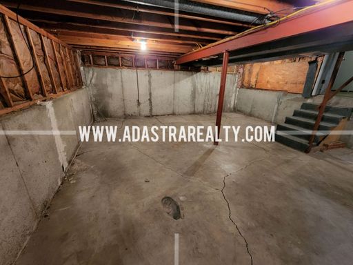 212 Brookside Dr,, Paola, KS 66071