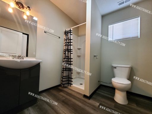 1518 W 26th St,, Lawrence, KS 66046