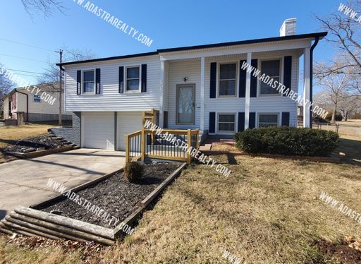 9700 W 89th Ter,, Overland Park, KS 66212
