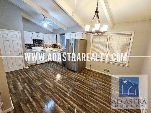 7211 N Avalon St,, Kansas City, MO 64152