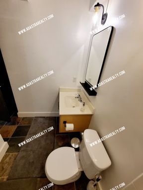 3001 Gillham Rd Apt 206,, Kansas City, MO 64108