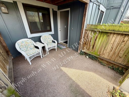 12708 W 110th Ter, , Overland Park, KS 66210