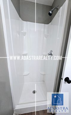 6004 E 98th St,, Kansas City, MO 64134