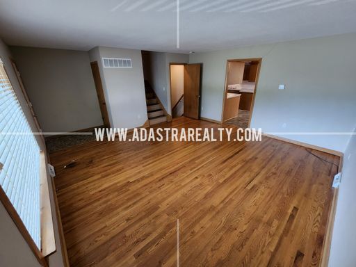 212 Brookside Dr,, Paola, KS 66071