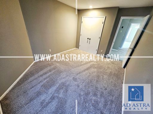 1316 E 123rd Ter,, Unit A, Olathe, KS 66061-3059