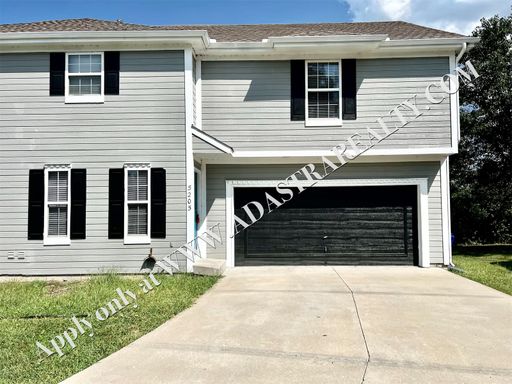 5205 Woodland Dr,, Shawnee, KS 66218-9044