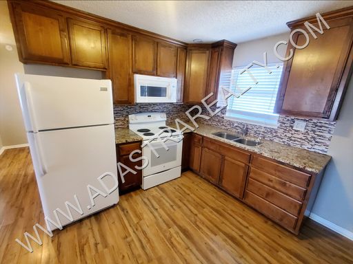 3144 N 61st St,, Kansas City, KS 66104