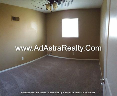 1924 E 97th St,, Kansas City, MO 64131