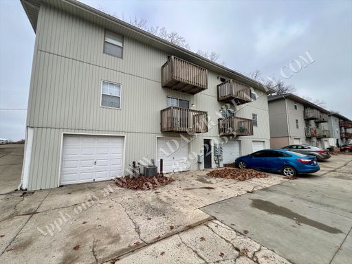 223 NW Barr Rd,, Unit A,, Grain Valley, MO 64029