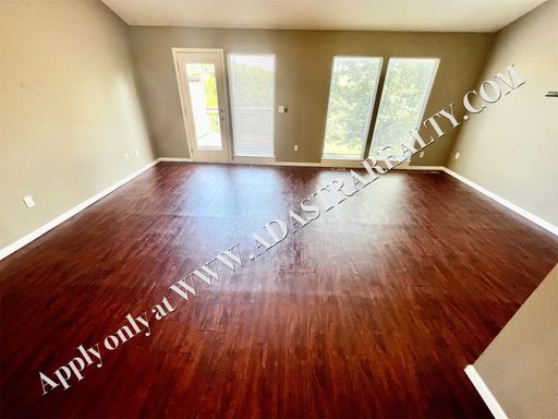 5205 Woodland Dr,, Shawnee, KS 66218-9044