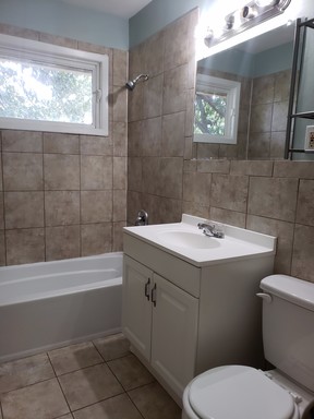 1005 E 117th St,, Kansas City, MO 64131-3847