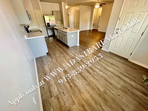 21749 Franklin St,, Spring Hill, KS 66083