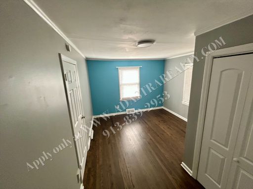 9 W Pocahontas Ln, , Kansas City, MO 64114