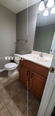 16708 Sheehan Rd,, Basehor, KS 66007