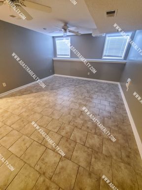 15810 Beverly St,, Overland Park, KS 66223-3475