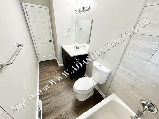 6044 Pflumm Rd,, Shawnee, KS 66216