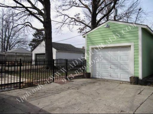 4432 Wyoming St,, Kansas City, MO 64111