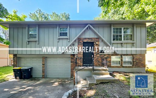 6004 E 98th St,, Kansas City, MO 64134