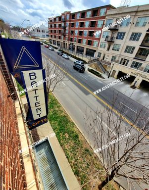 3001 Gillham Rd Apt 206,, Kansas City, MO 64108
