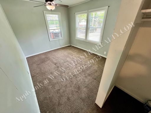 111 S Annie St,, Olathe, KS 66061