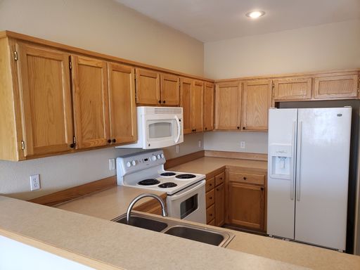 581 Woodson Ln,, Gardner, KS 66030