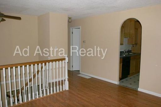 1404 Osage Trl,, Independence, MO 64058-1130