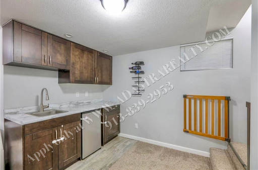 1921 SW 4th St, , Lees Summit, MO 64081