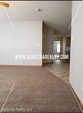 704 Meadow Ct,, Unit A,, Peculiar, MO 64078-2567