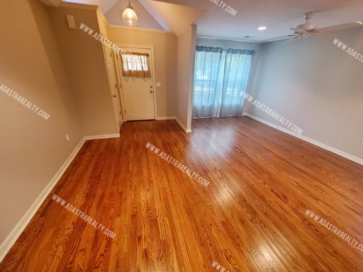 5428 Maple St,, Mission, KS 66202