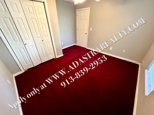 18521 S Mulberry Ct,, Gardner, KS 66030
