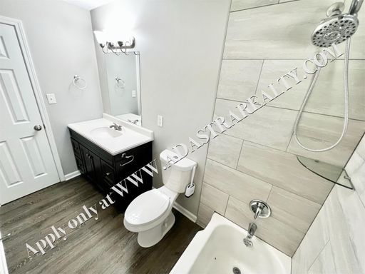 6042 Pflumm Rd,, Shawnee, KS 66216