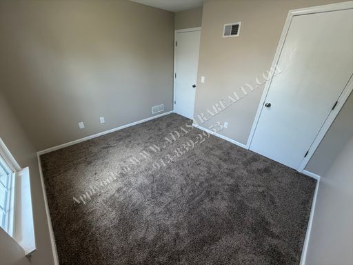 1569 E 120th St., Olathe, KS 66061