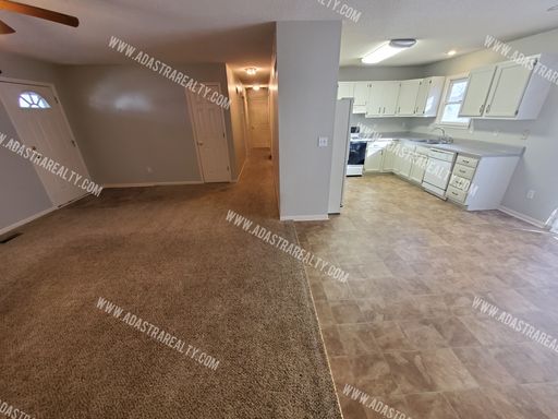 11425 W 61st St, , Shawnee, KS 66203