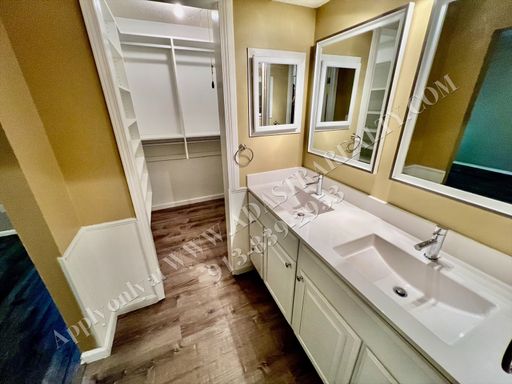 12744 W 108th St, , Overland Park, KS 66210