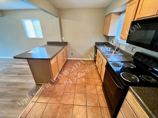 1924 E 97th St,, Kansas City, MO 64131