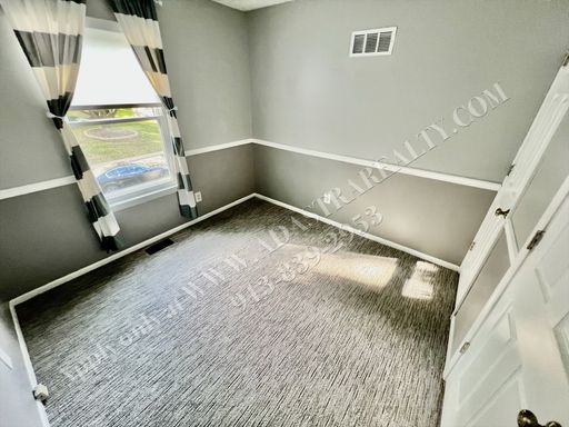 12744 W 108th St, , Overland Park, KS 66210