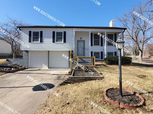 9700 W 89th Ter,, Overland Park, KS 66212