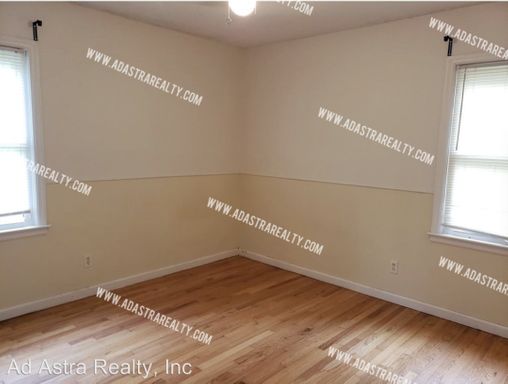 9203 Vaughn Ave,, Raytown, MO 64133