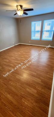 125 Kindred Ave,, Bonner Springs, KS 66012
