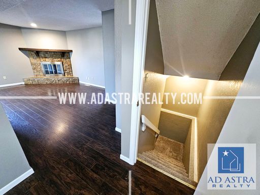 1316 E 123rd Ter,, Unit A, Olathe, KS 66061-3059