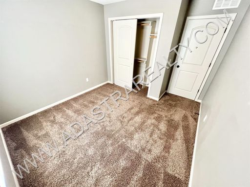 21840 W 123rd Ter,, Olathe, KS 66061