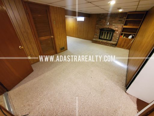 5327 E 100th St,, Kansas City, MO 64137