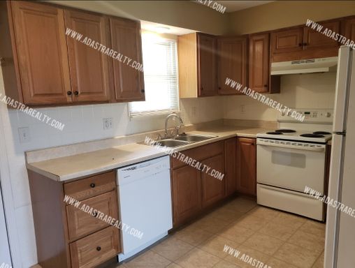 120 S Julia St, , Olathe, KS 66061