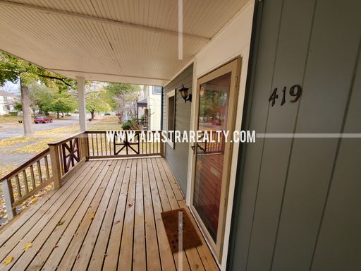 419 E 63rd Ter,, Kansas City, MO 64110-3333