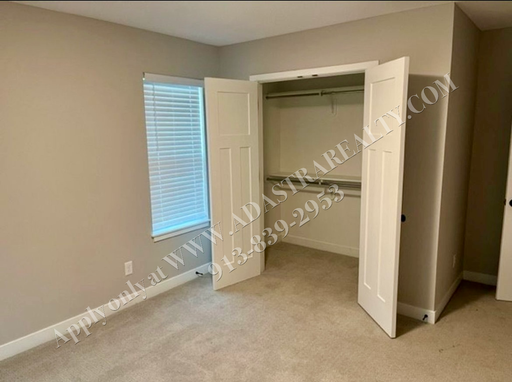 6942 W 162nd Ct, , Overland Park, KS 66085